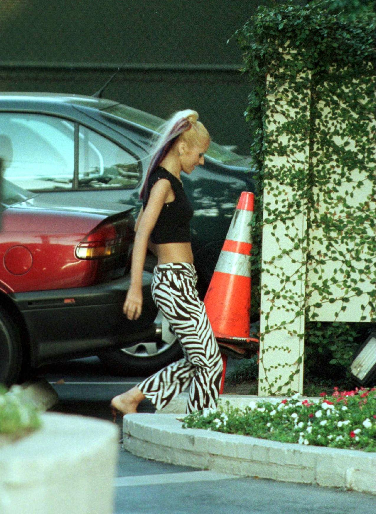 001_10.jpg 001_10.jpg