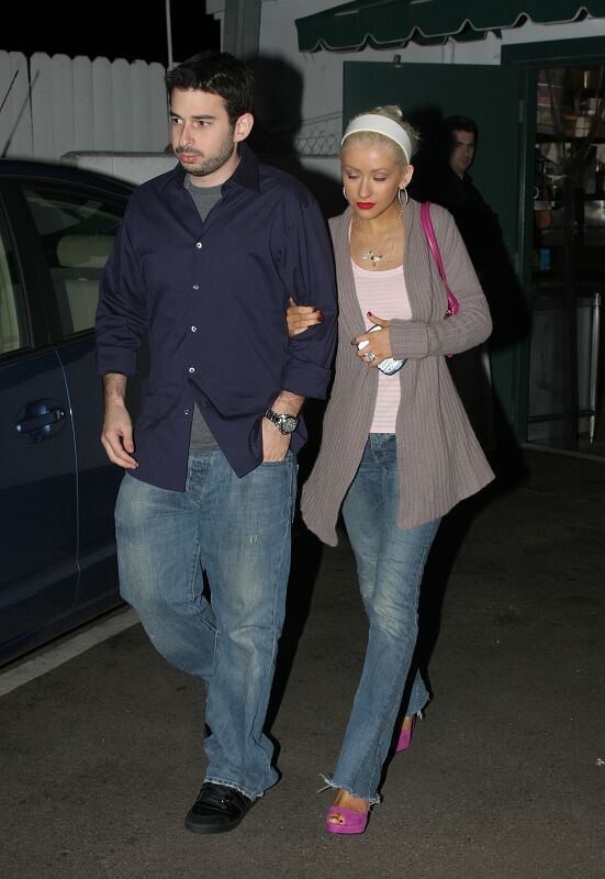 002_32.jpg 002_32.jpg