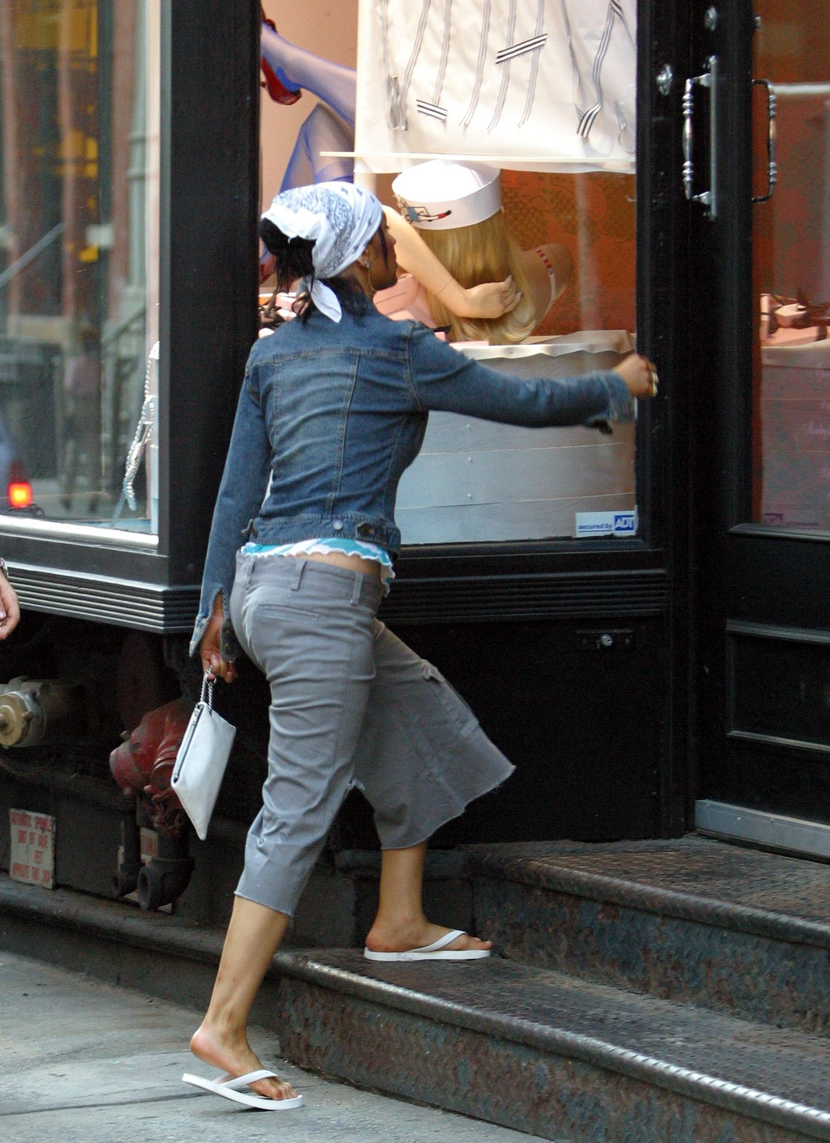 009_393.jpg 009_393.jpg