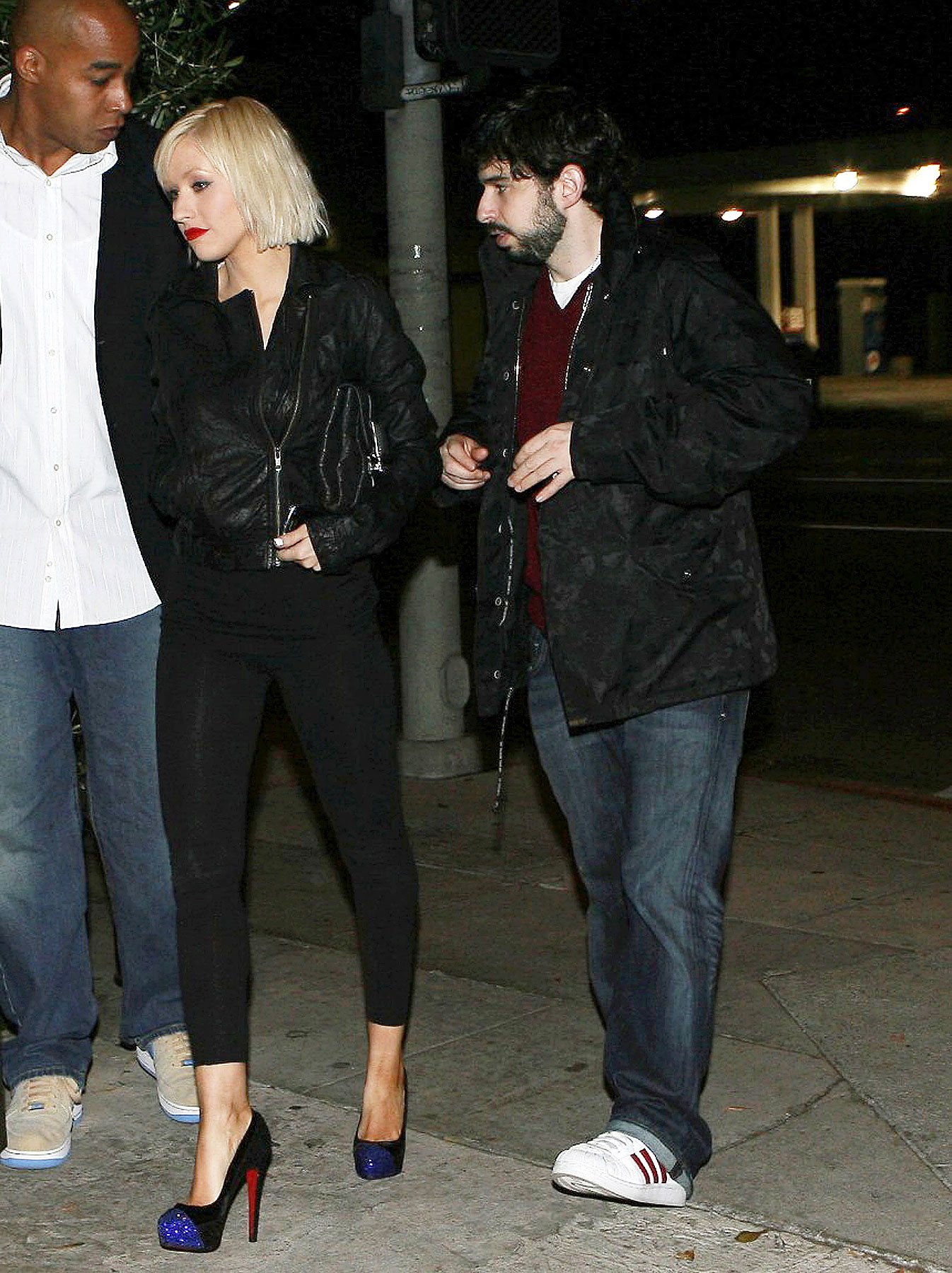 01~212.jpg 01~212.jpg