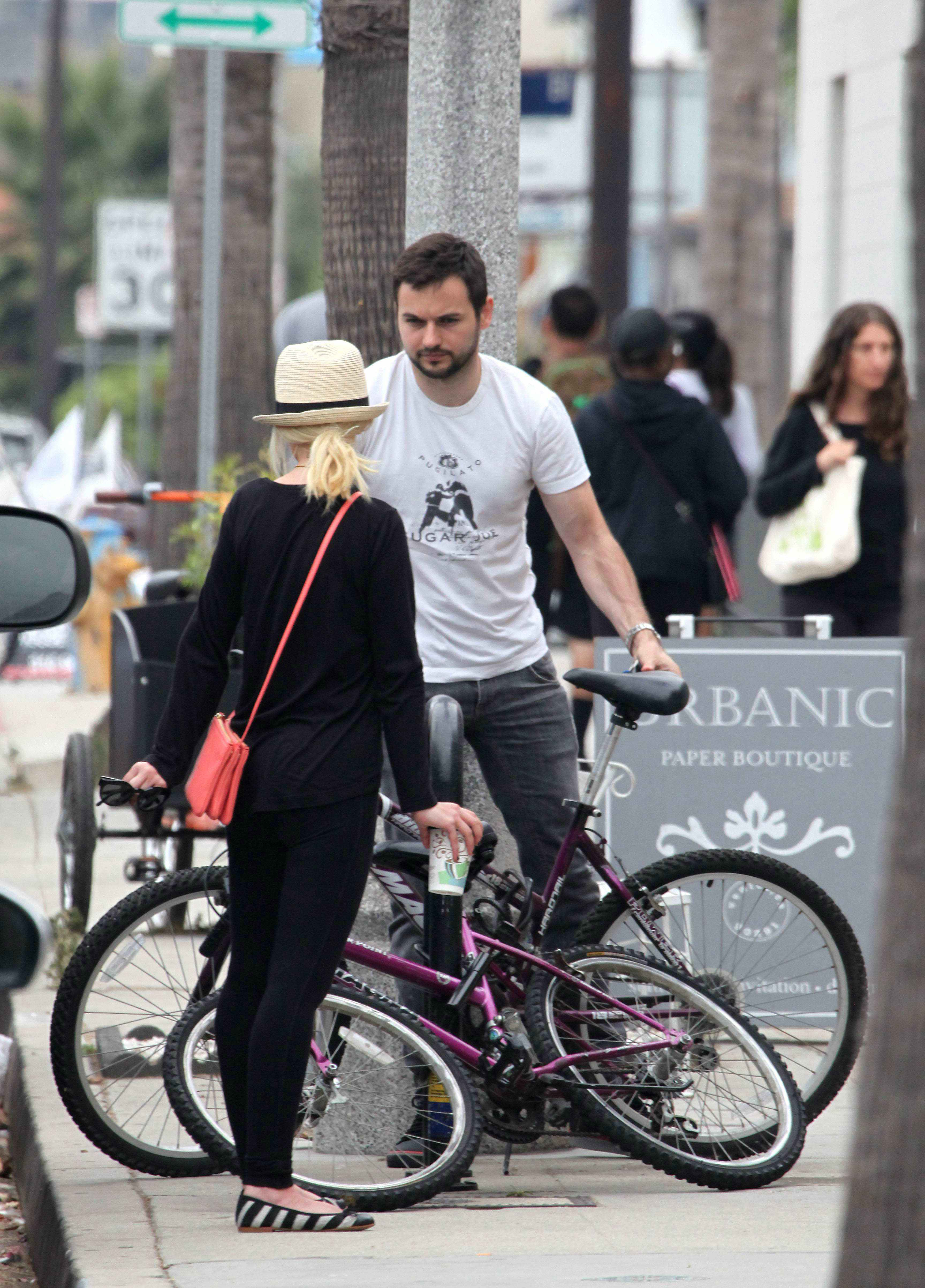 020202006.jpg 020202006.jpg