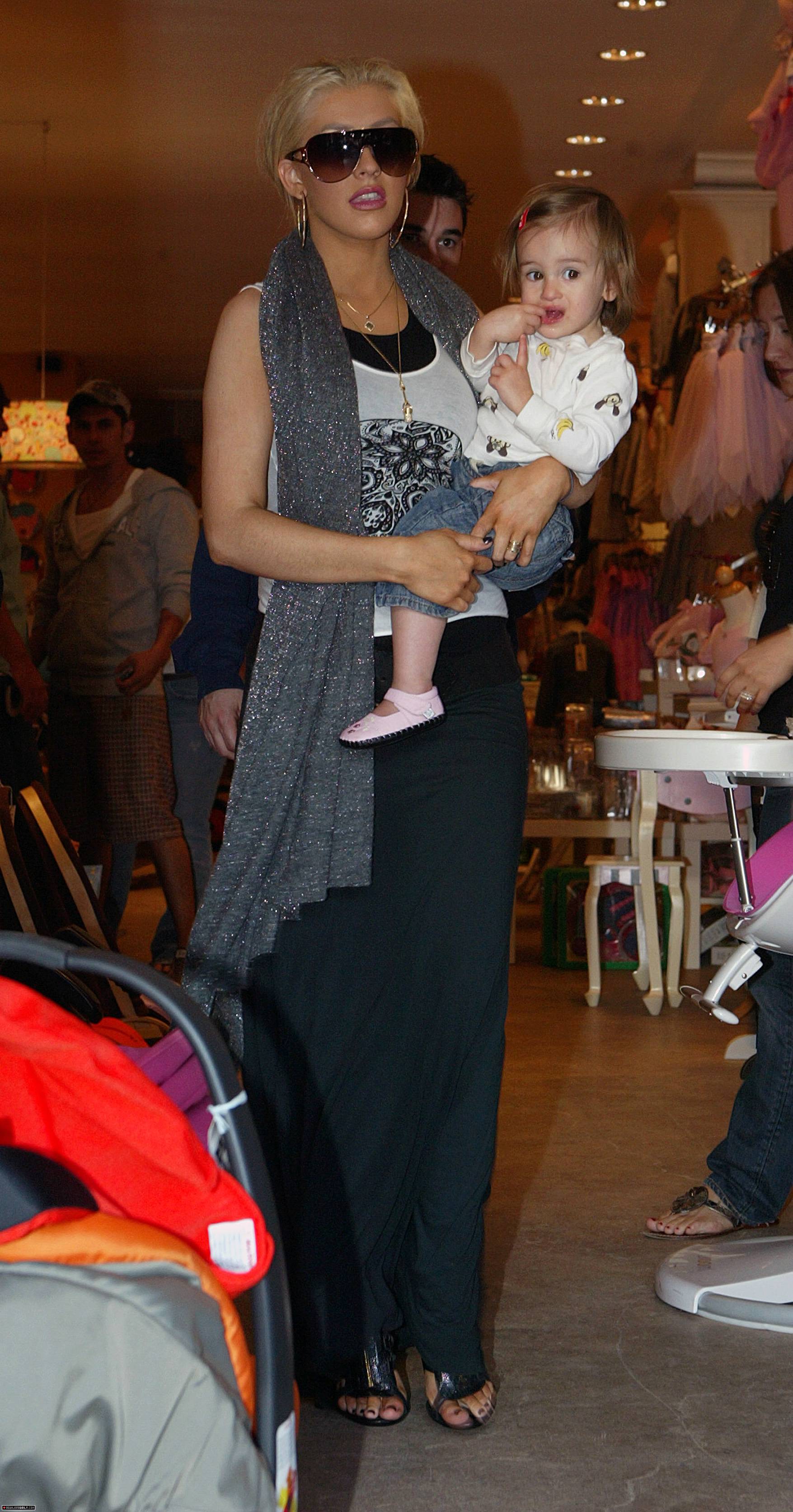 02~129.jpg 02~129.jpg