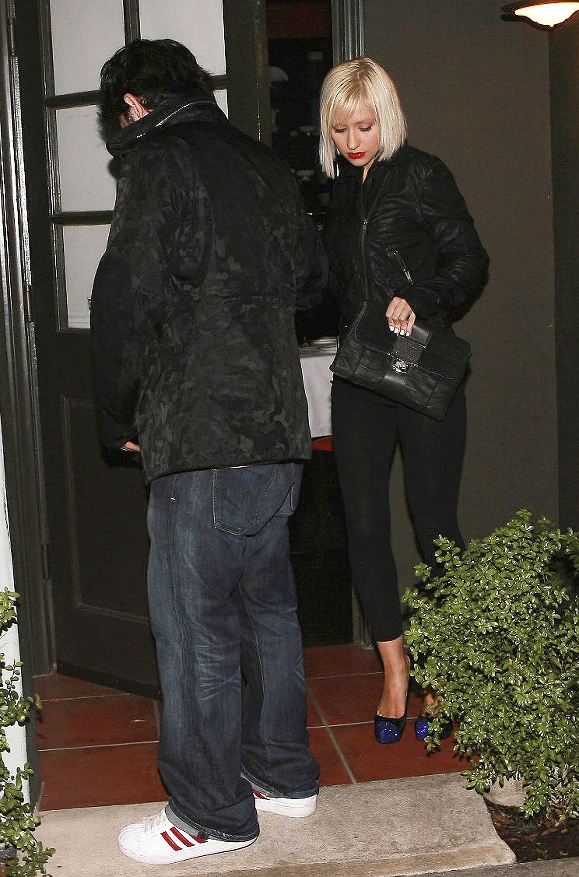 02~194.jpg 02~194.jpg