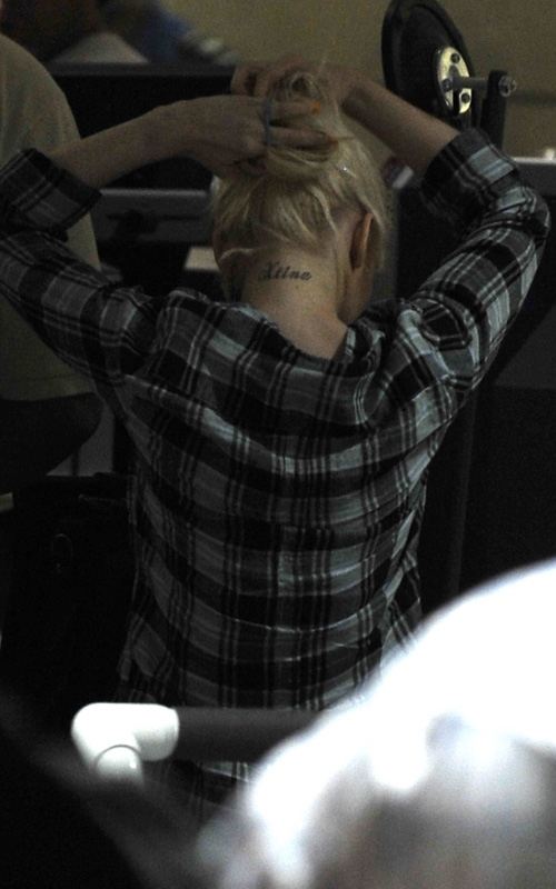 04~148.jpg 04~148.jpg