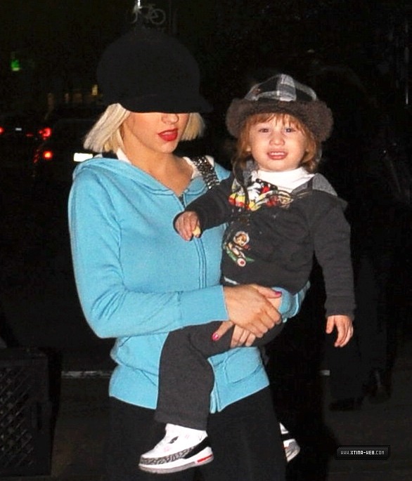 05~140.jpg 05~140.jpg