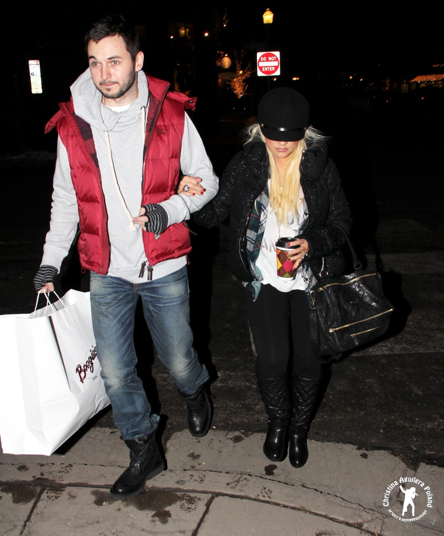 087965001.jpg 087965001.jpg