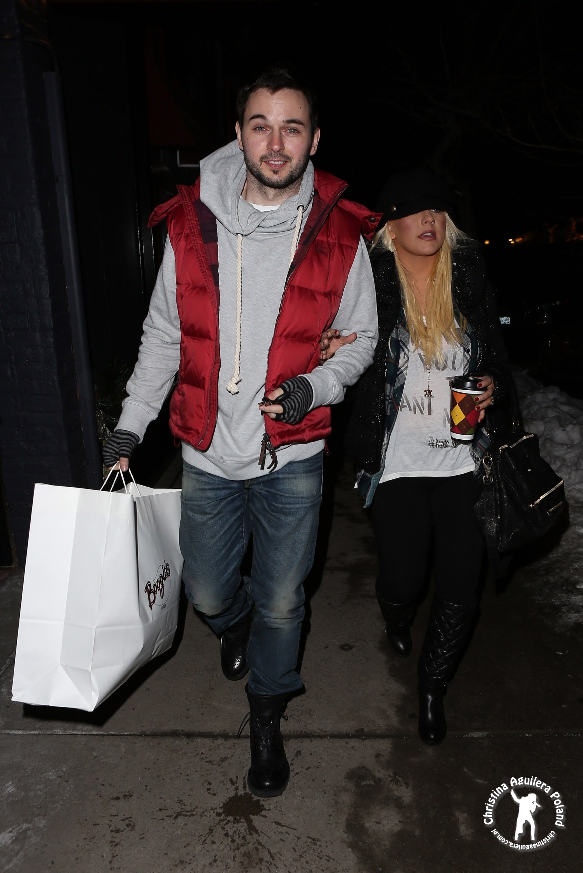 087965021.jpg 087965021.jpg