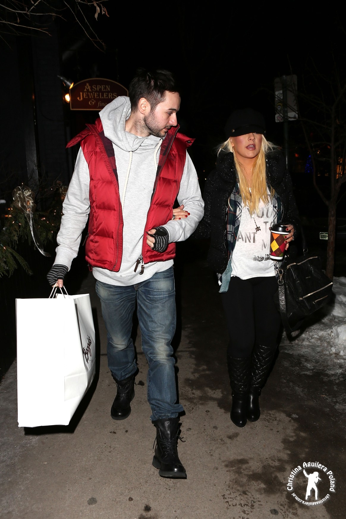 087965025.jpg 087965025.jpg