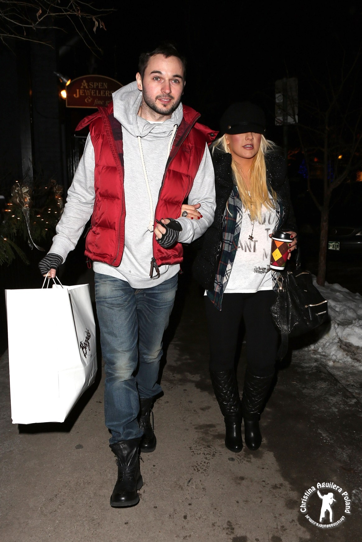 087965031.jpg 087965031.jpg