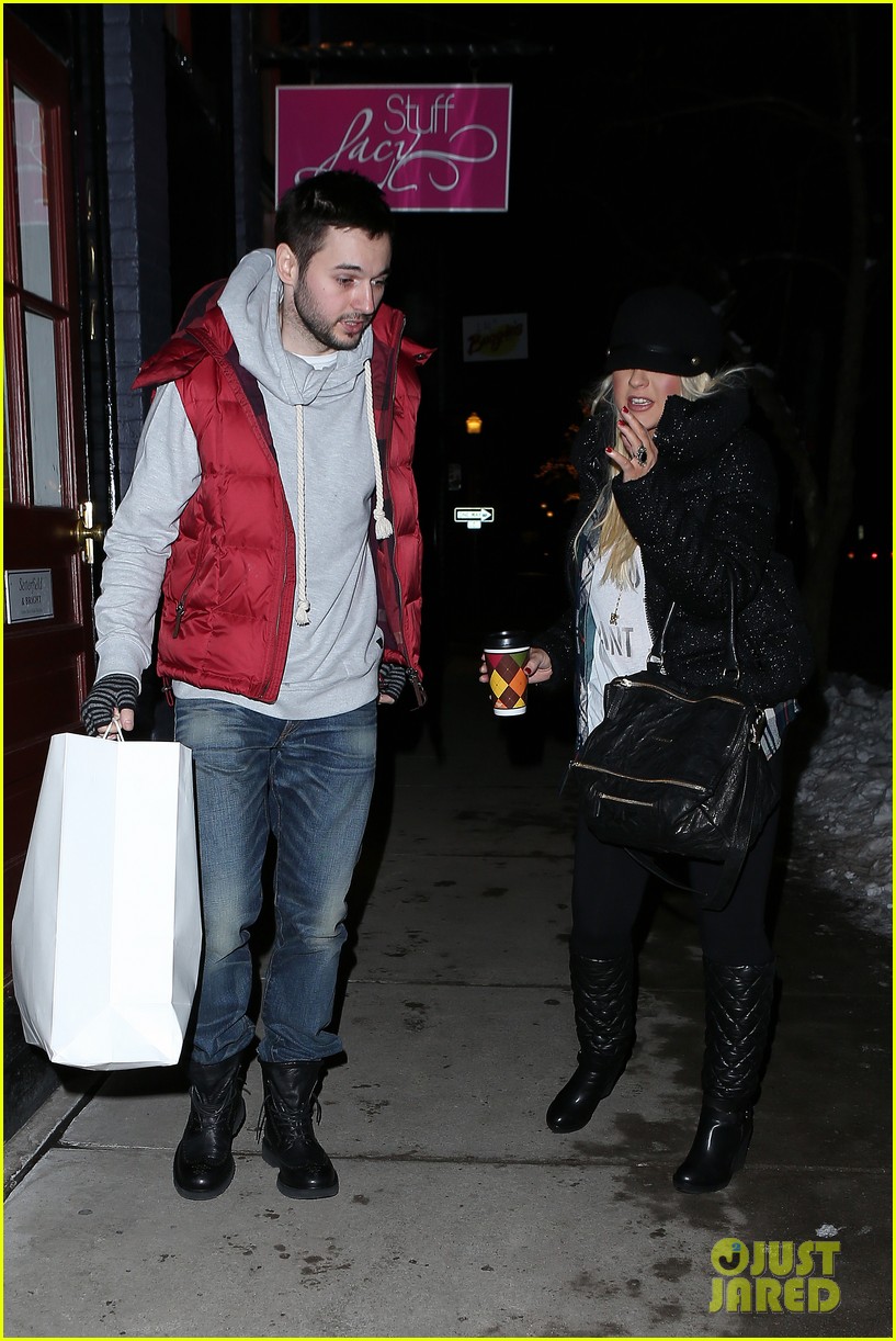 087965037.jpg 087965037.jpg