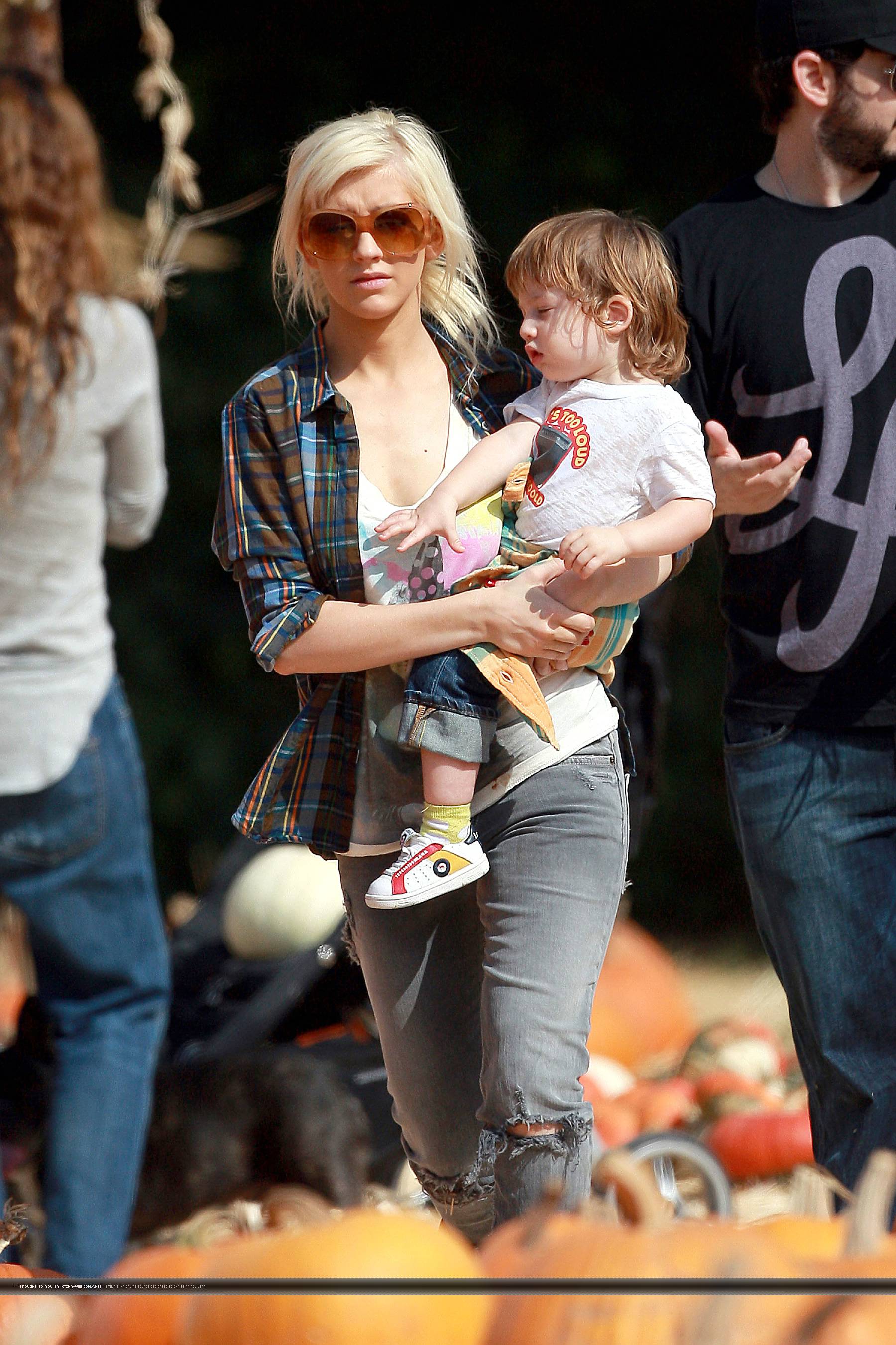 08~102.jpg 08~102.jpg