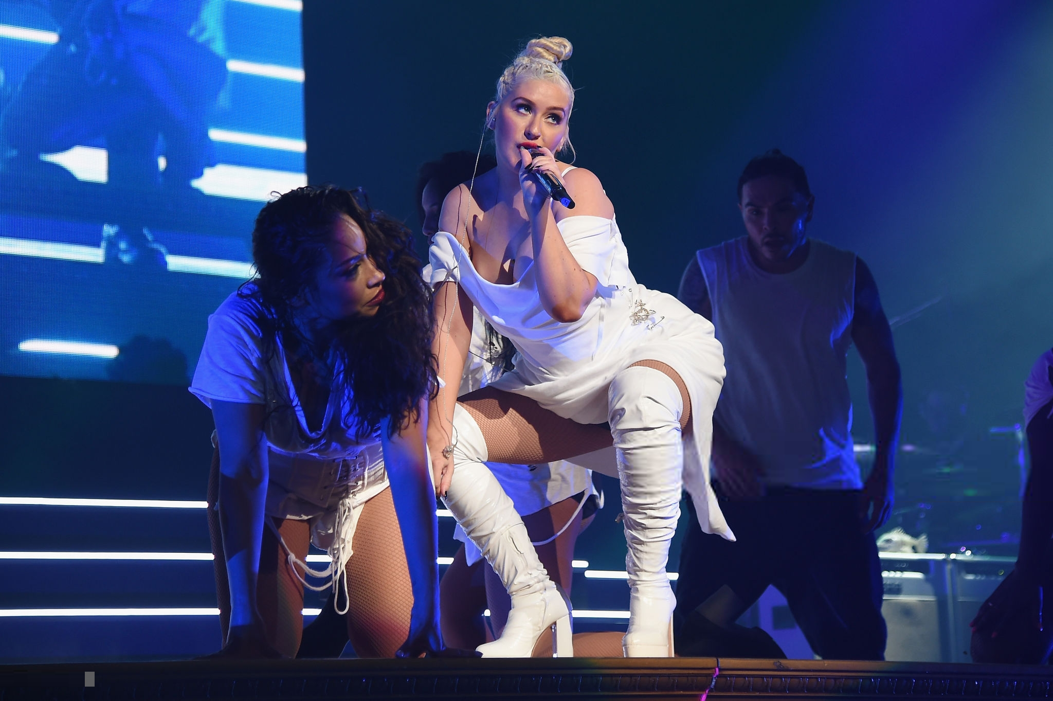 1045275684.png 1045275684.png