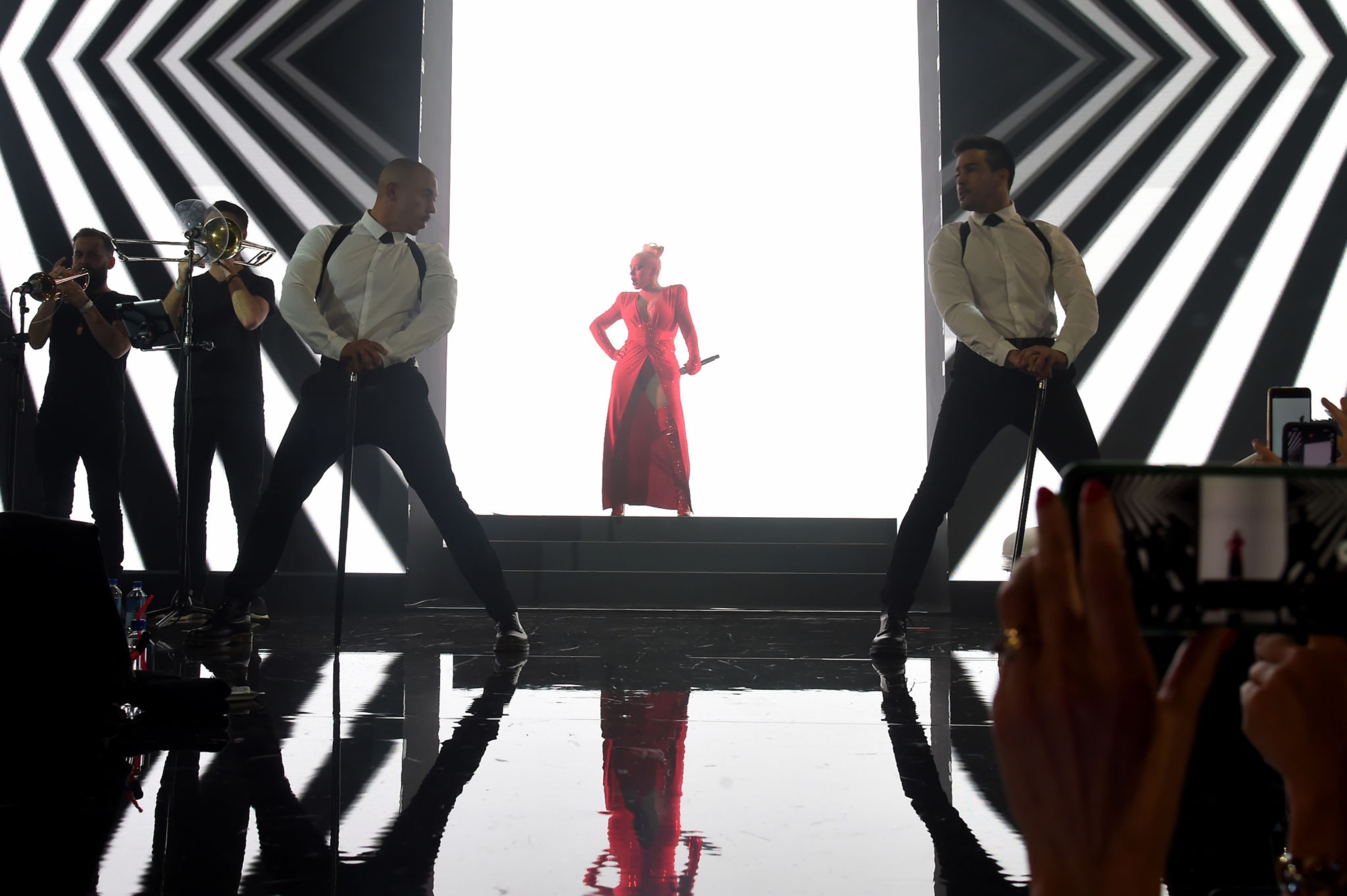 1174896729.jpg 1174896729.jpg