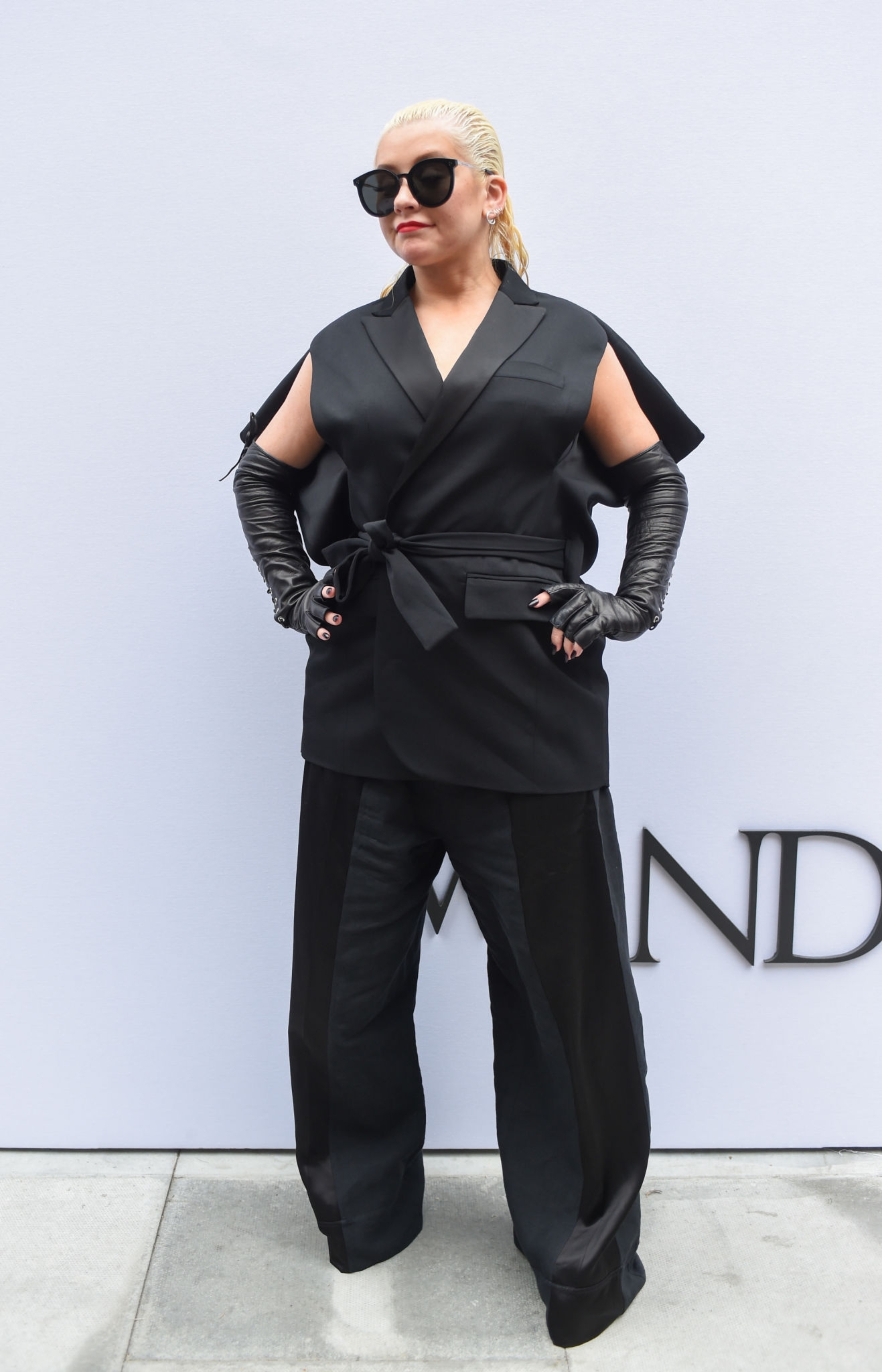 1175018165.jpg 1175018165.jpg