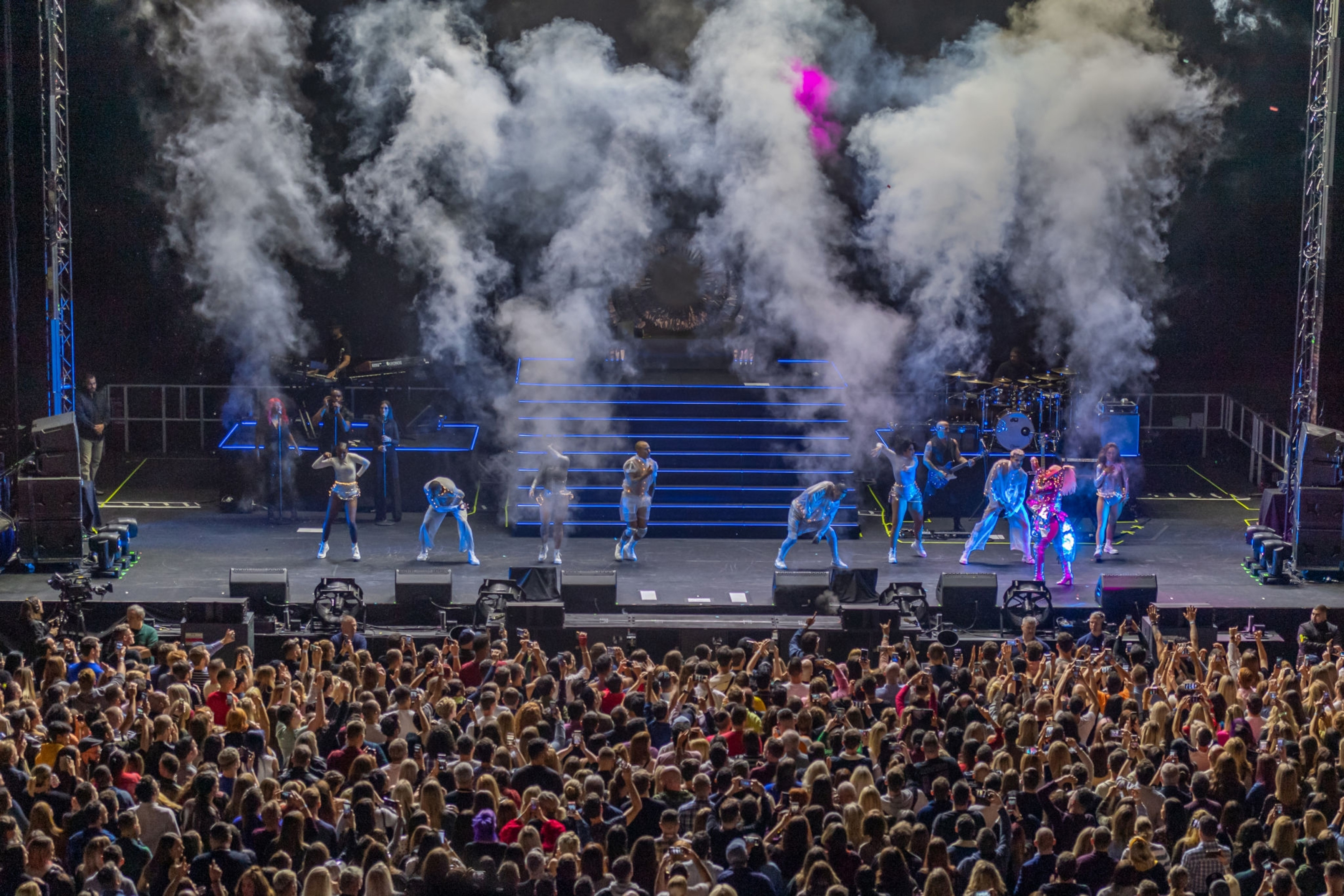 1180327537~2.jpg 1180327537~2.jpg