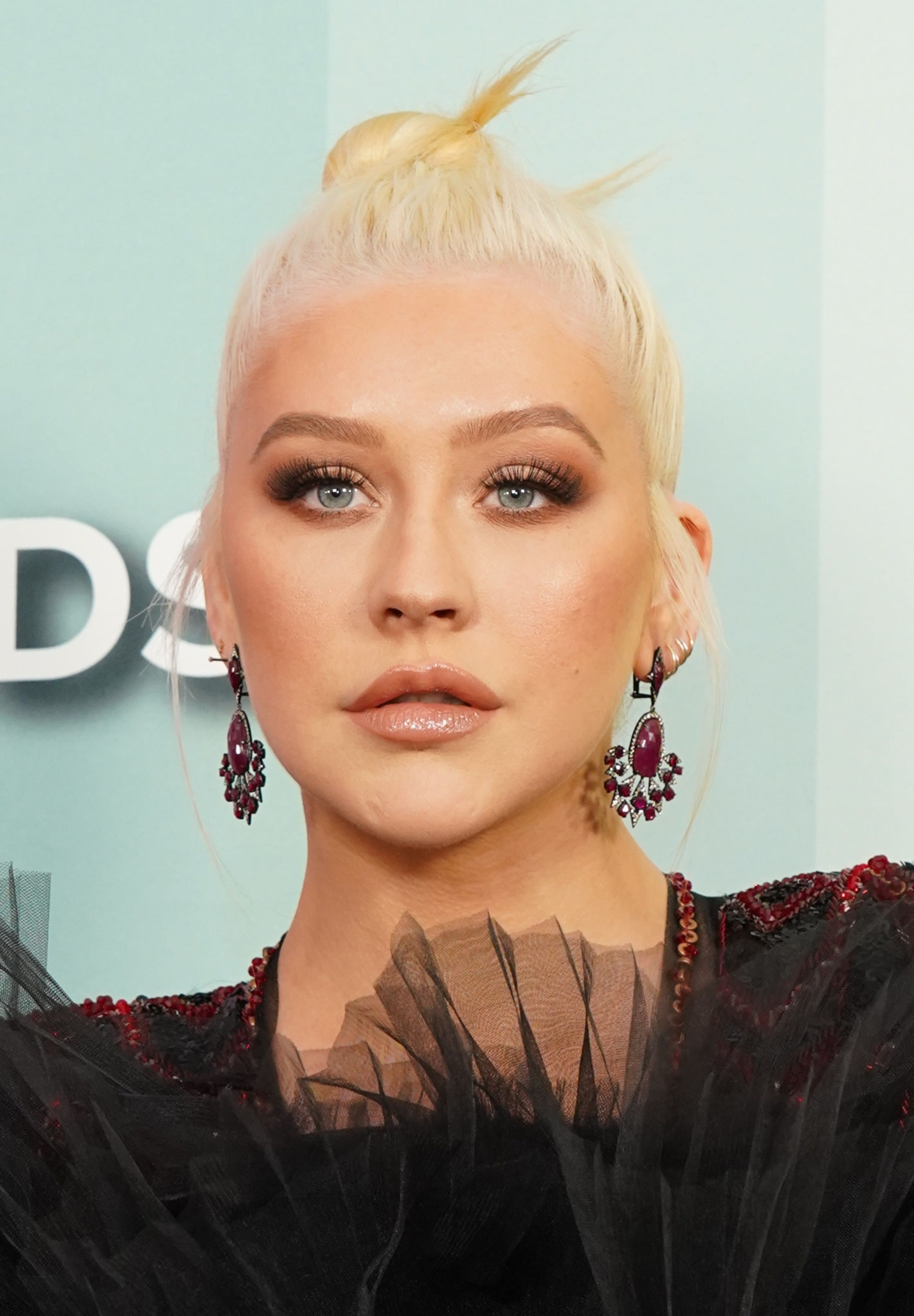 1180389042.jpg 1180389042.jpg