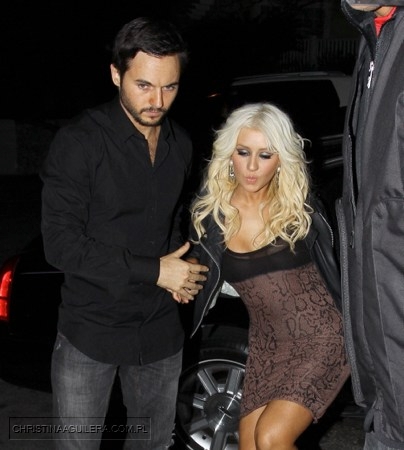 136947002.jpg 136947002.jpg