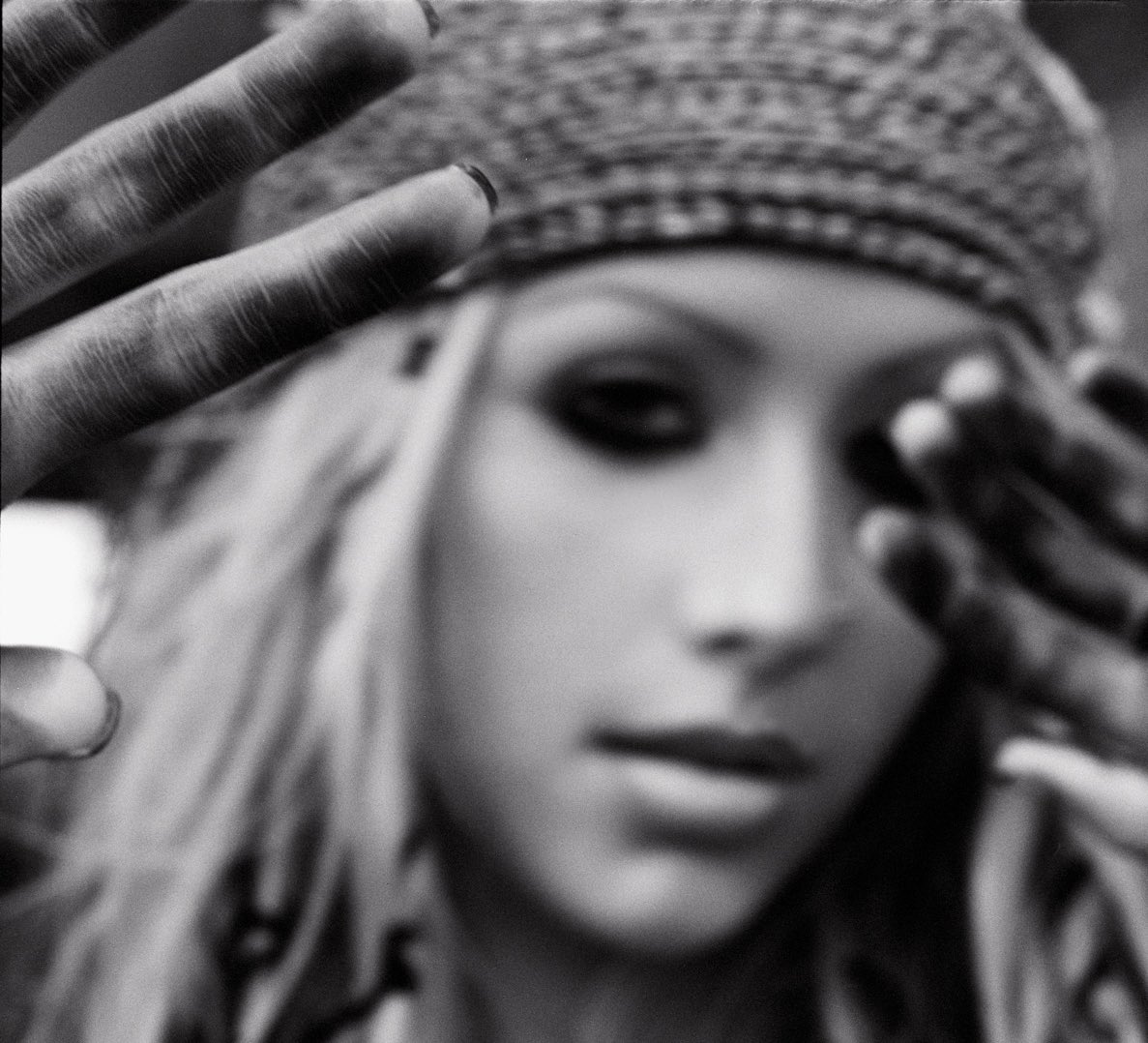 1434628296587816960.jpg 1434628296587816960.jpg