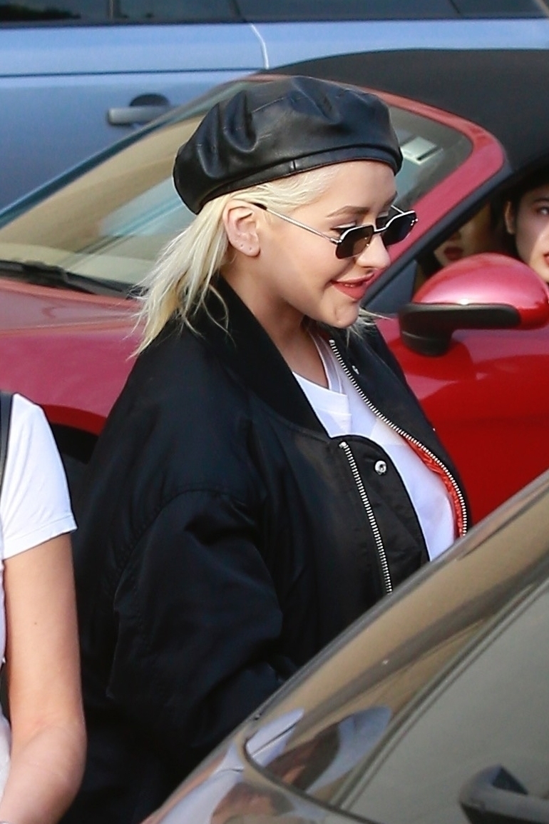 1758009~0.jpg 1758009~0.jpg