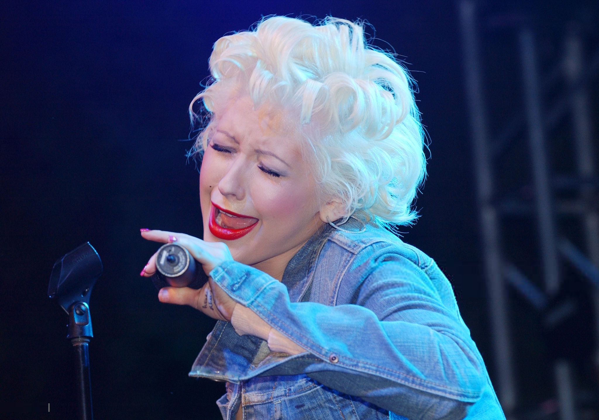 184503444.png 184503444.png