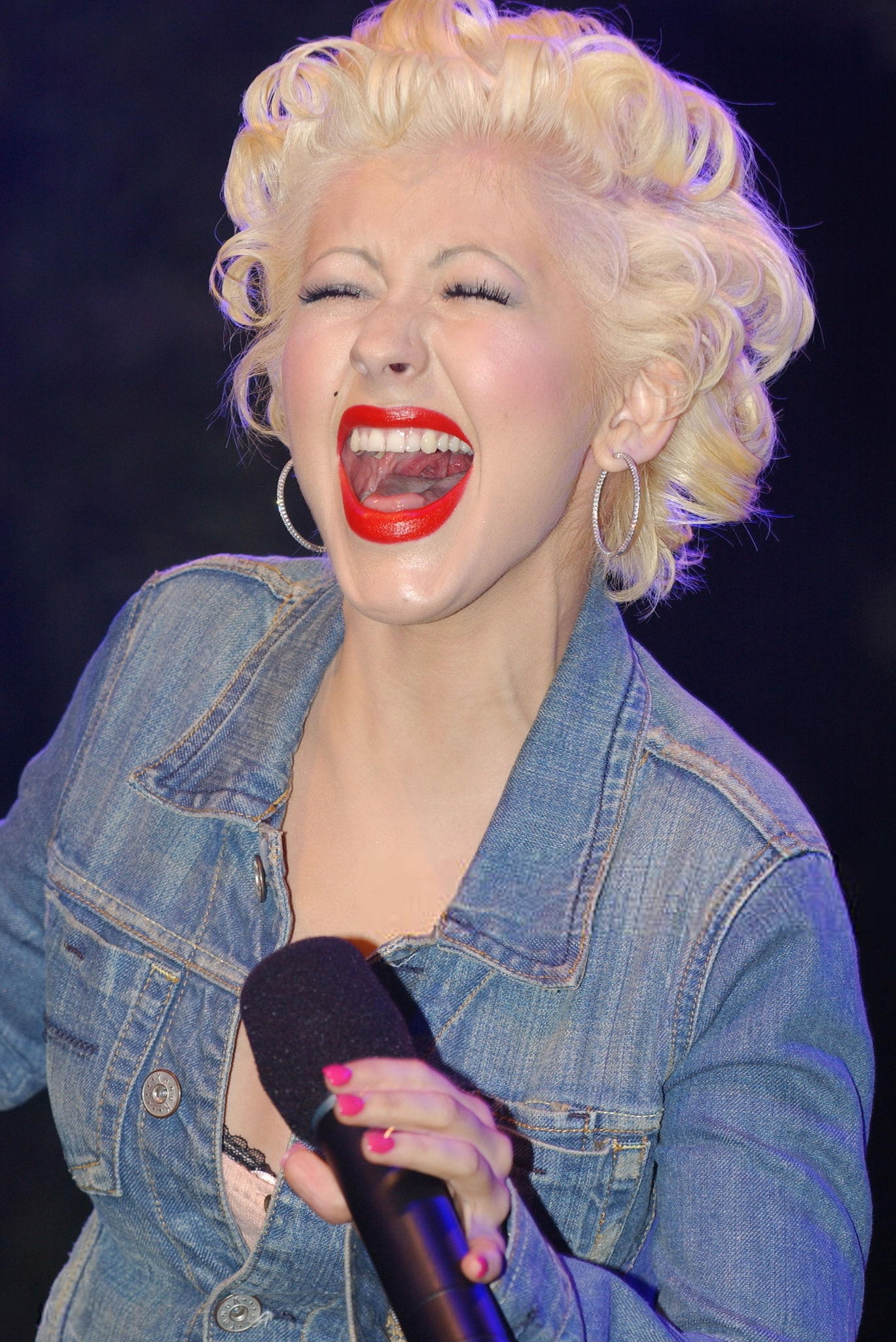 184504190.png 184504190.png