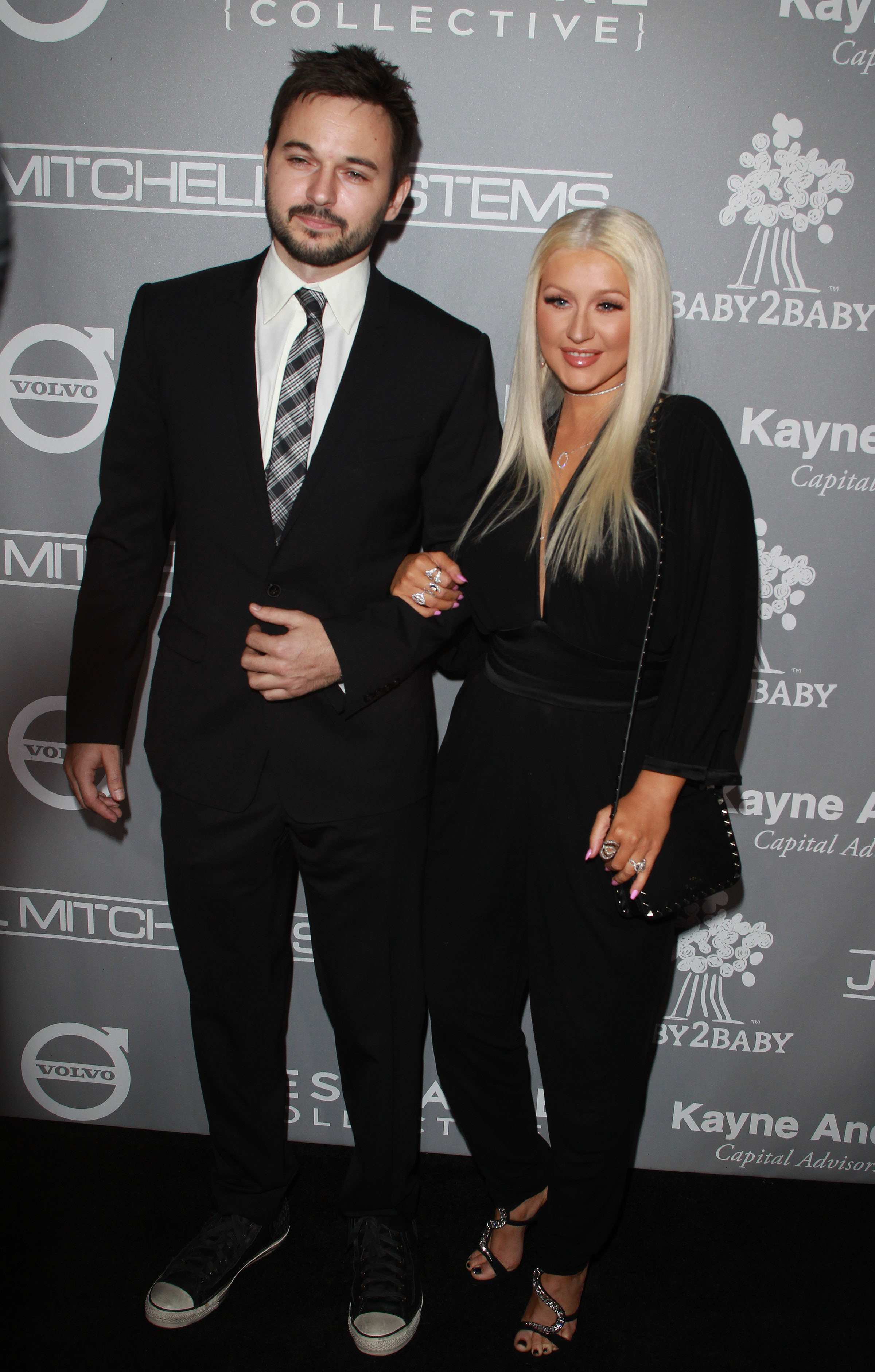 1900479256_-_0002_XtinaDaily.jpg 1900479256_-_0002_XtinaDaily.jpg