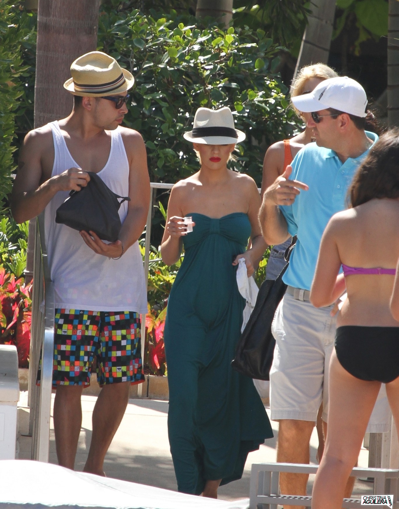 2156001.jpg 2156001.jpg