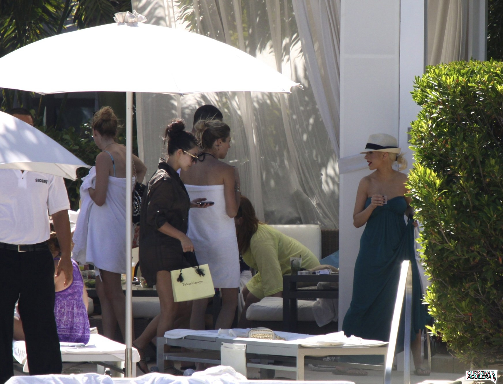 2156014.jpg 2156014.jpg