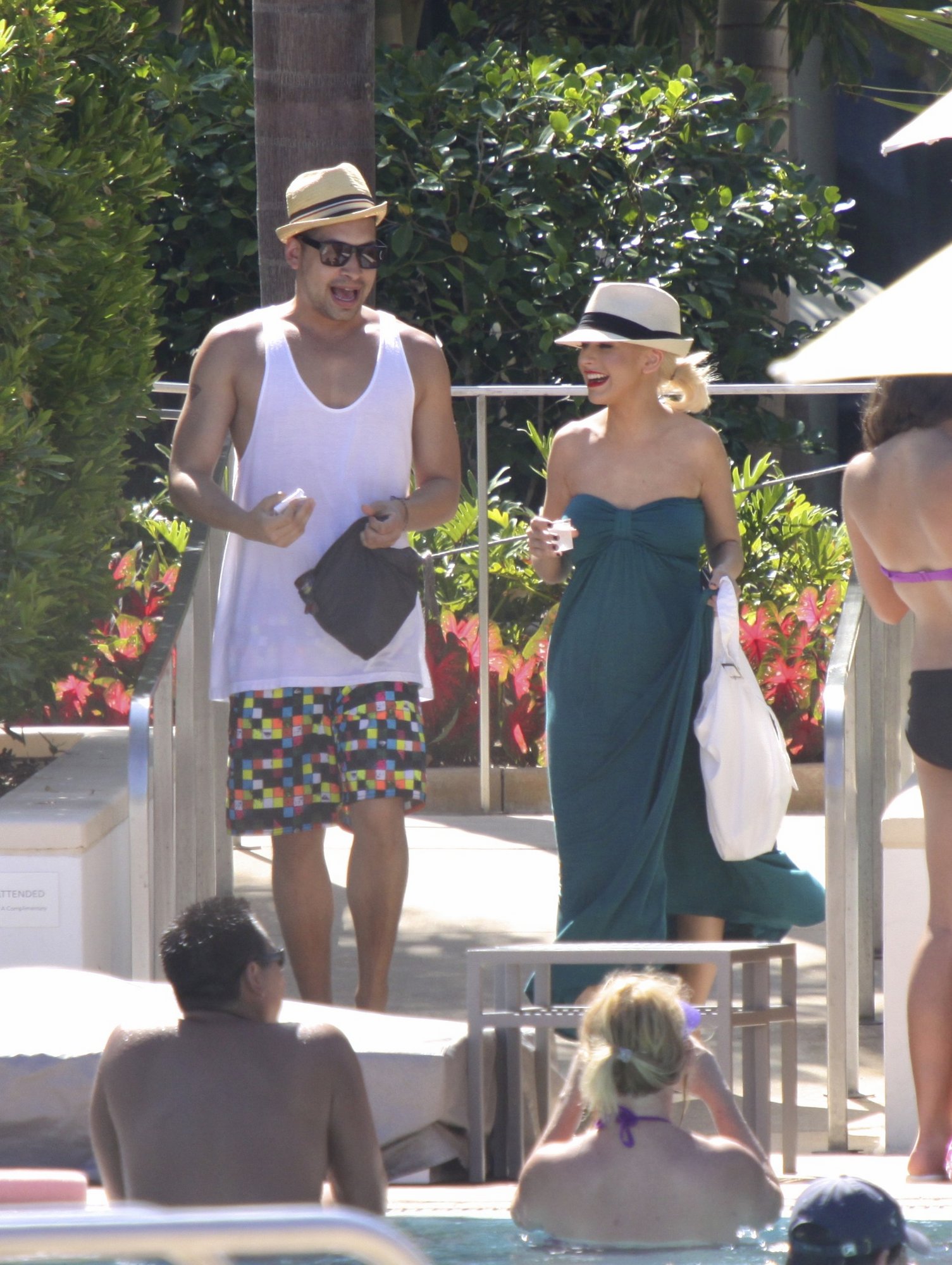 2156035.jpg 2156035.jpg