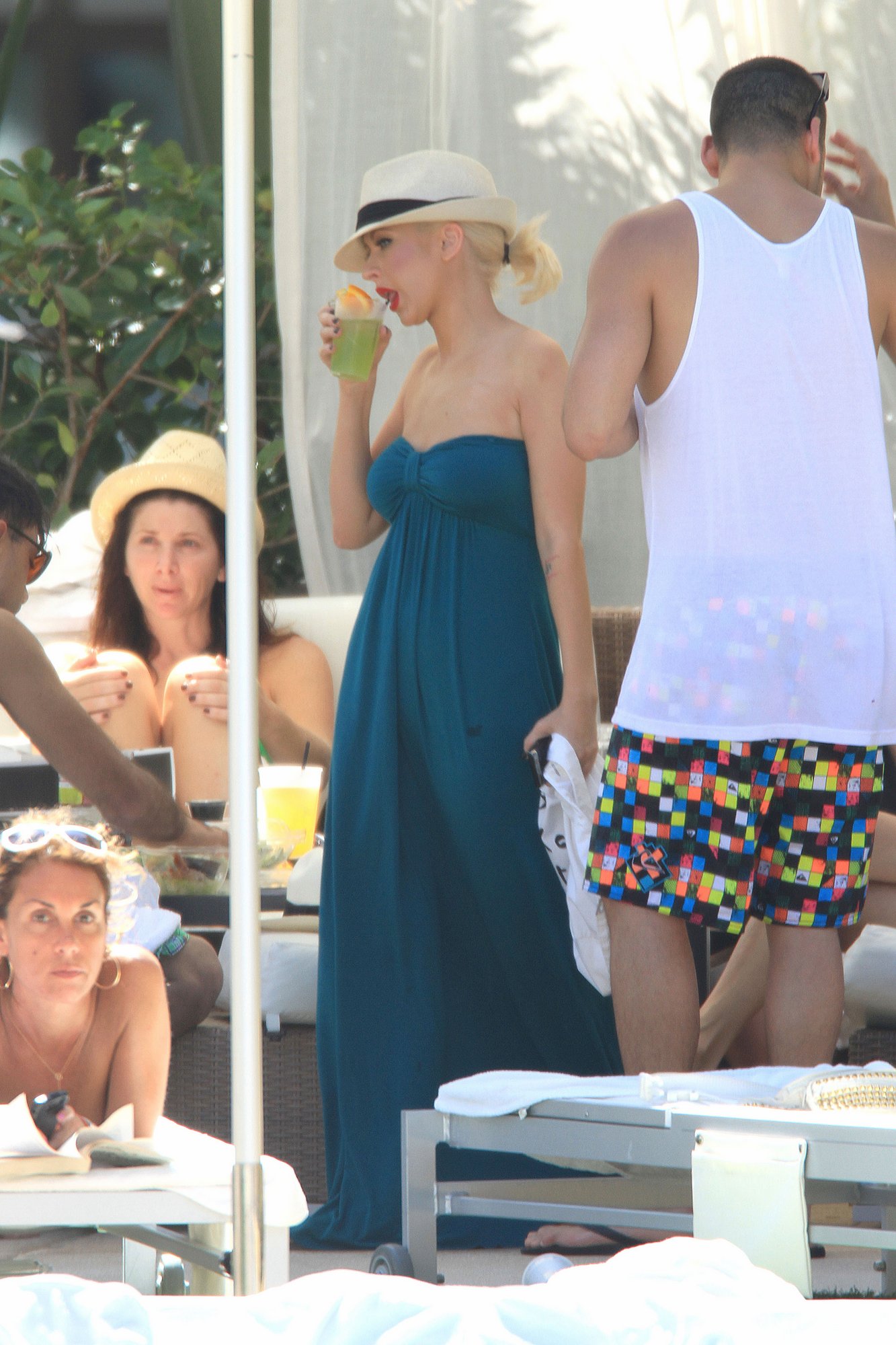 2156057.jpg 2156057.jpg