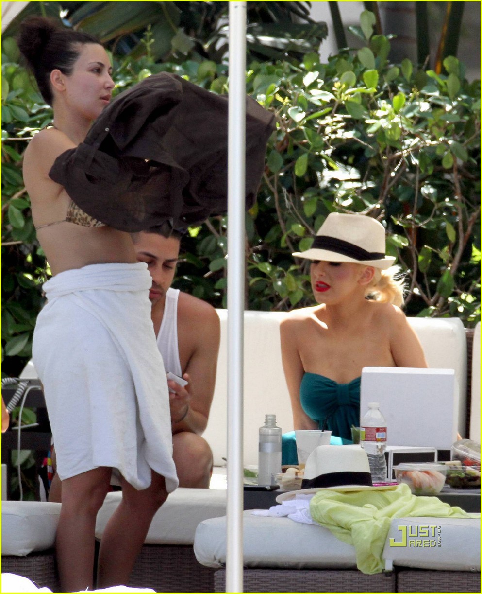 2156097.jpg 2156097.jpg