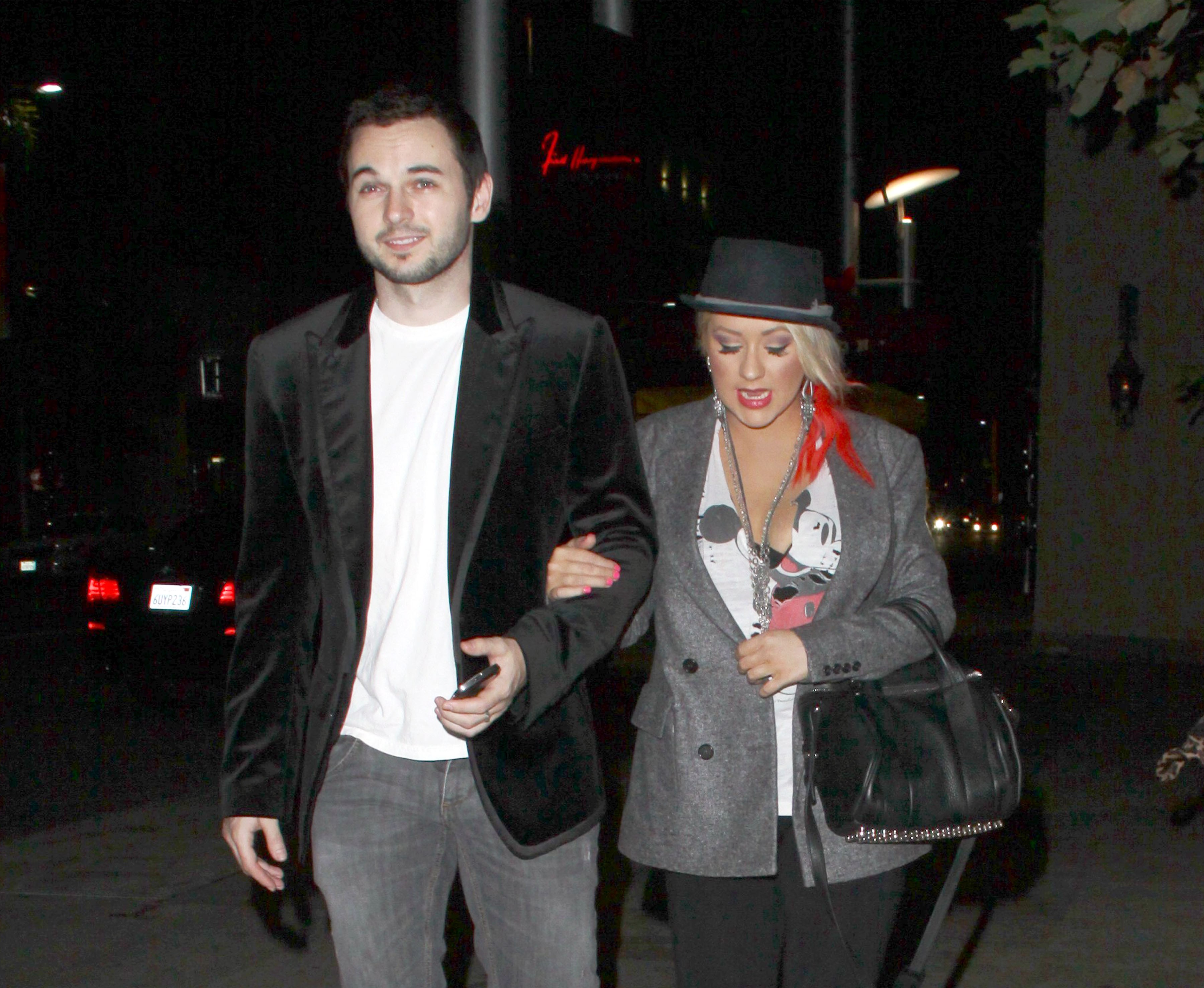 236987013.jpg 236987013.jpg