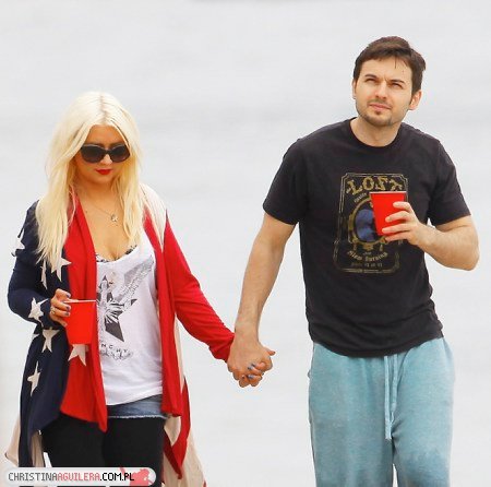 2587397005.jpg 2587397005.jpg