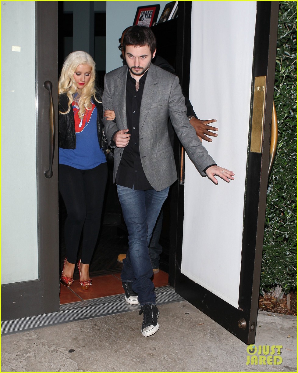 258963020~0.jpg 258963020~0.jpg