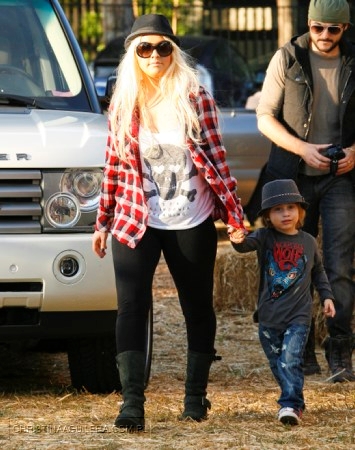 258963022.jpg 258963022.jpg