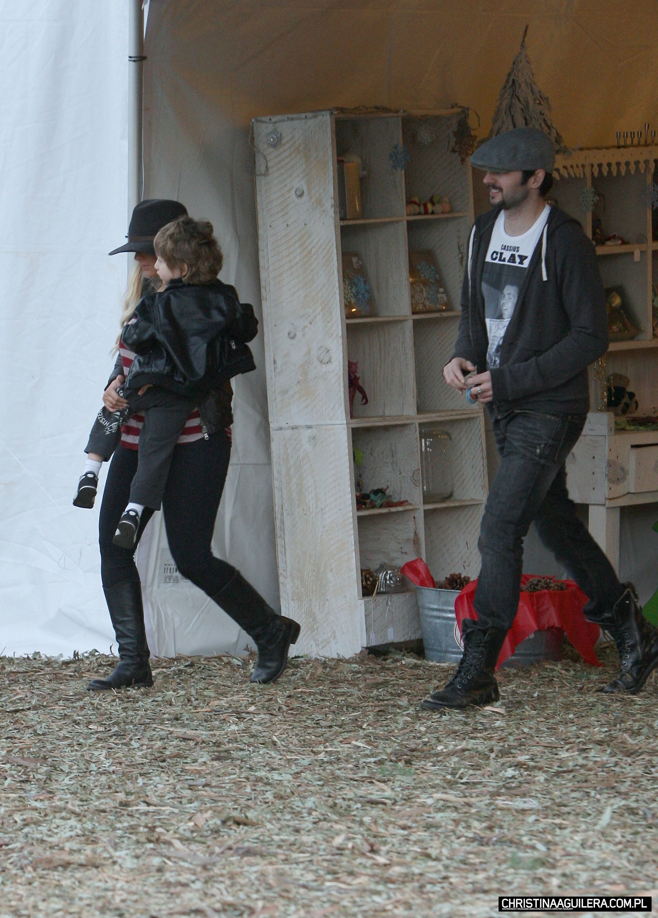 28528001.jpg 28528001.jpg