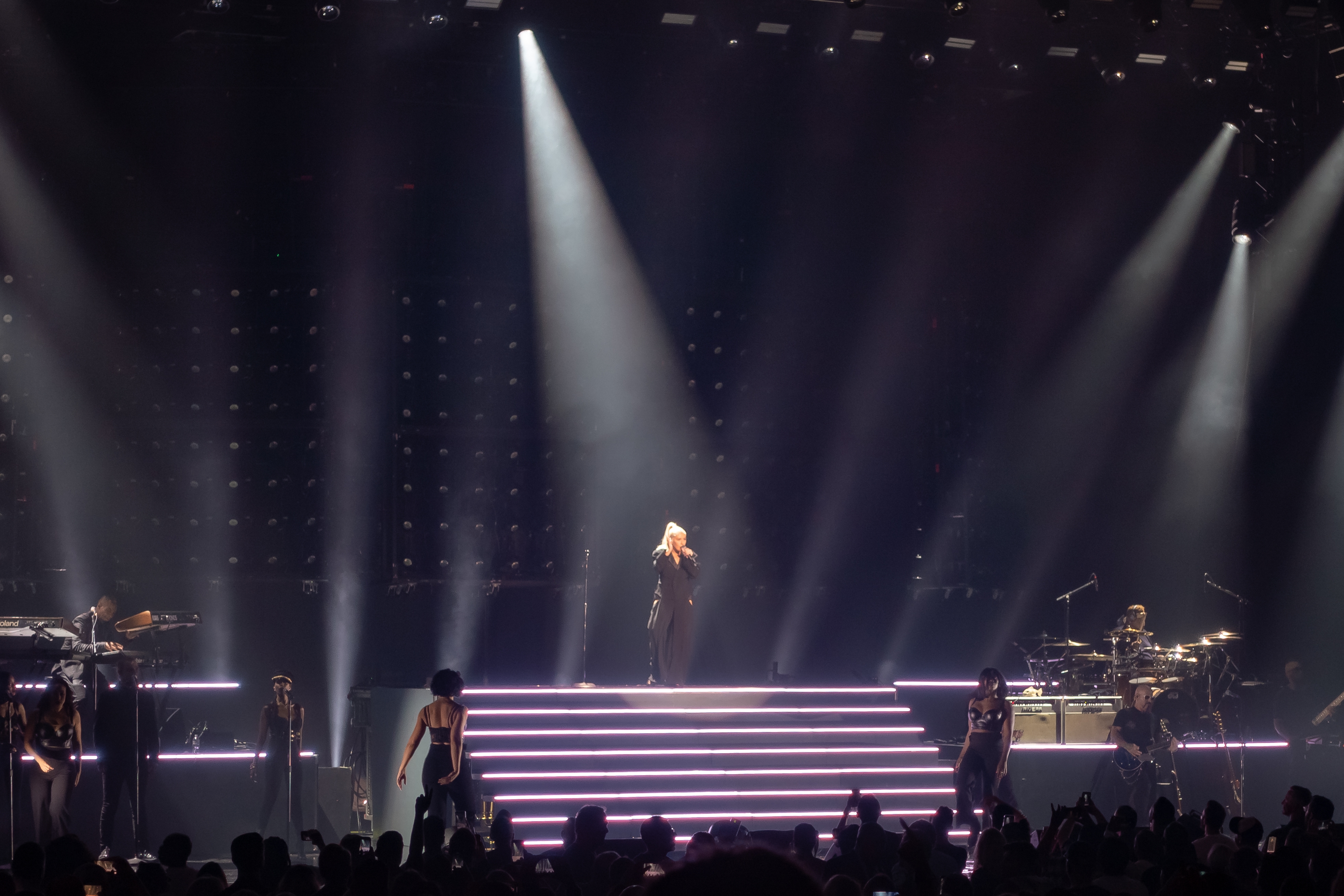 30182069637.jpg 30182069637.jpg