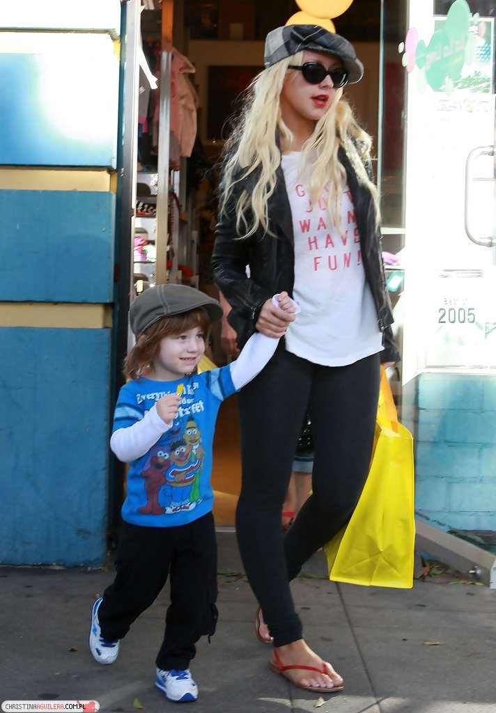 3256011.jpg 3256011.jpg