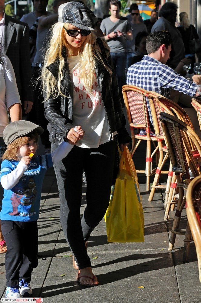 3256030.jpg 3256030.jpg