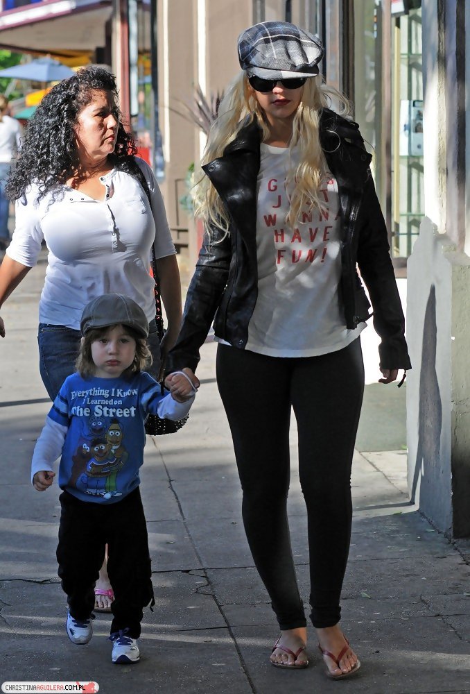 3256045.jpg 3256045.jpg