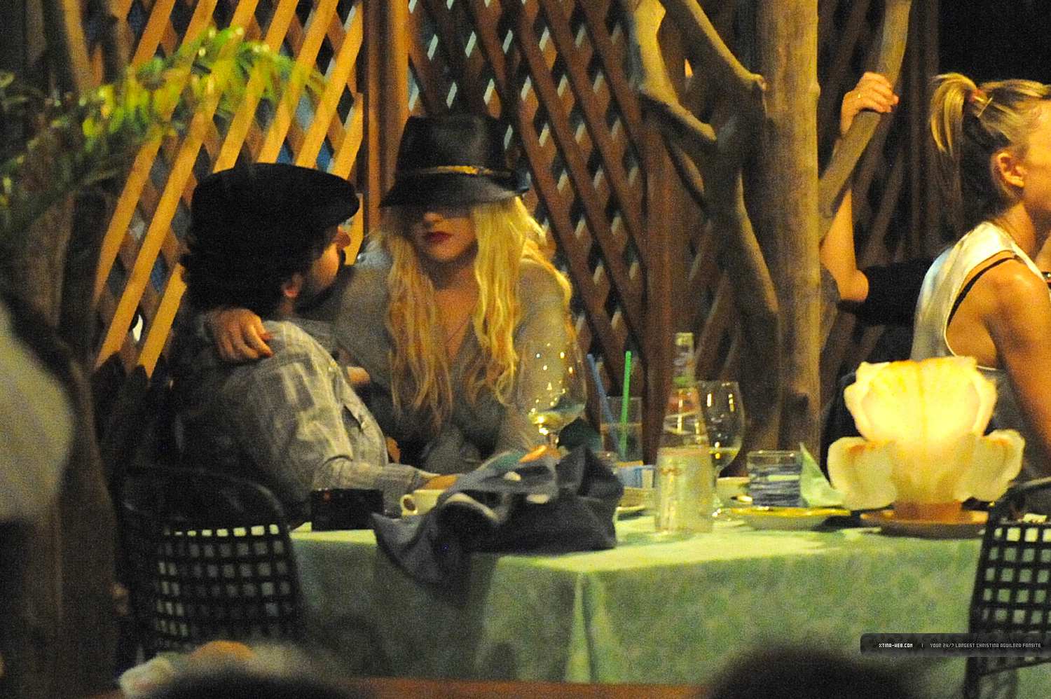 4535004.jpg 4535004.jpg