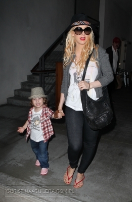 454778005.jpg 454778005.jpg