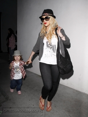 454778010.jpg 454778010.jpg