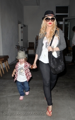 454778012.jpg 454778012.jpg