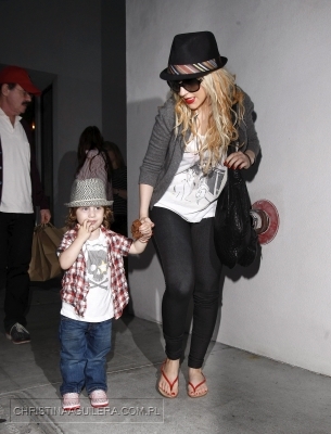 454778021.jpg 454778021.jpg