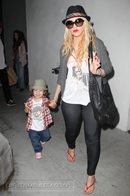 454778027.jpg 454778027.jpg