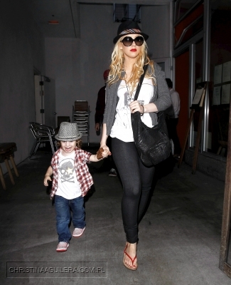 454778033.jpg 454778033.jpg