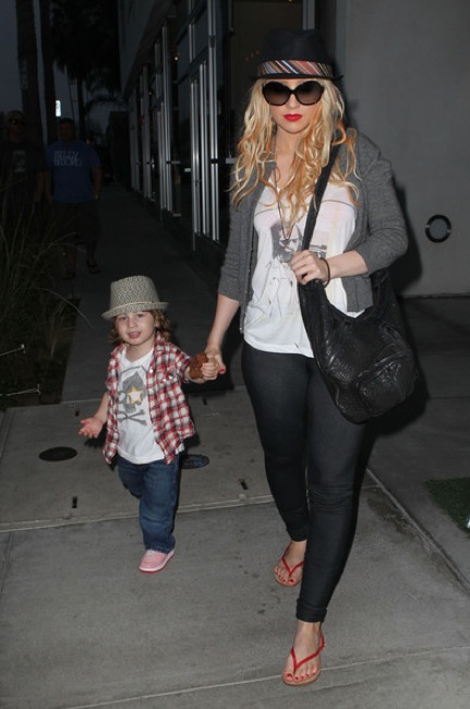 454778056.jpg 454778056.jpg