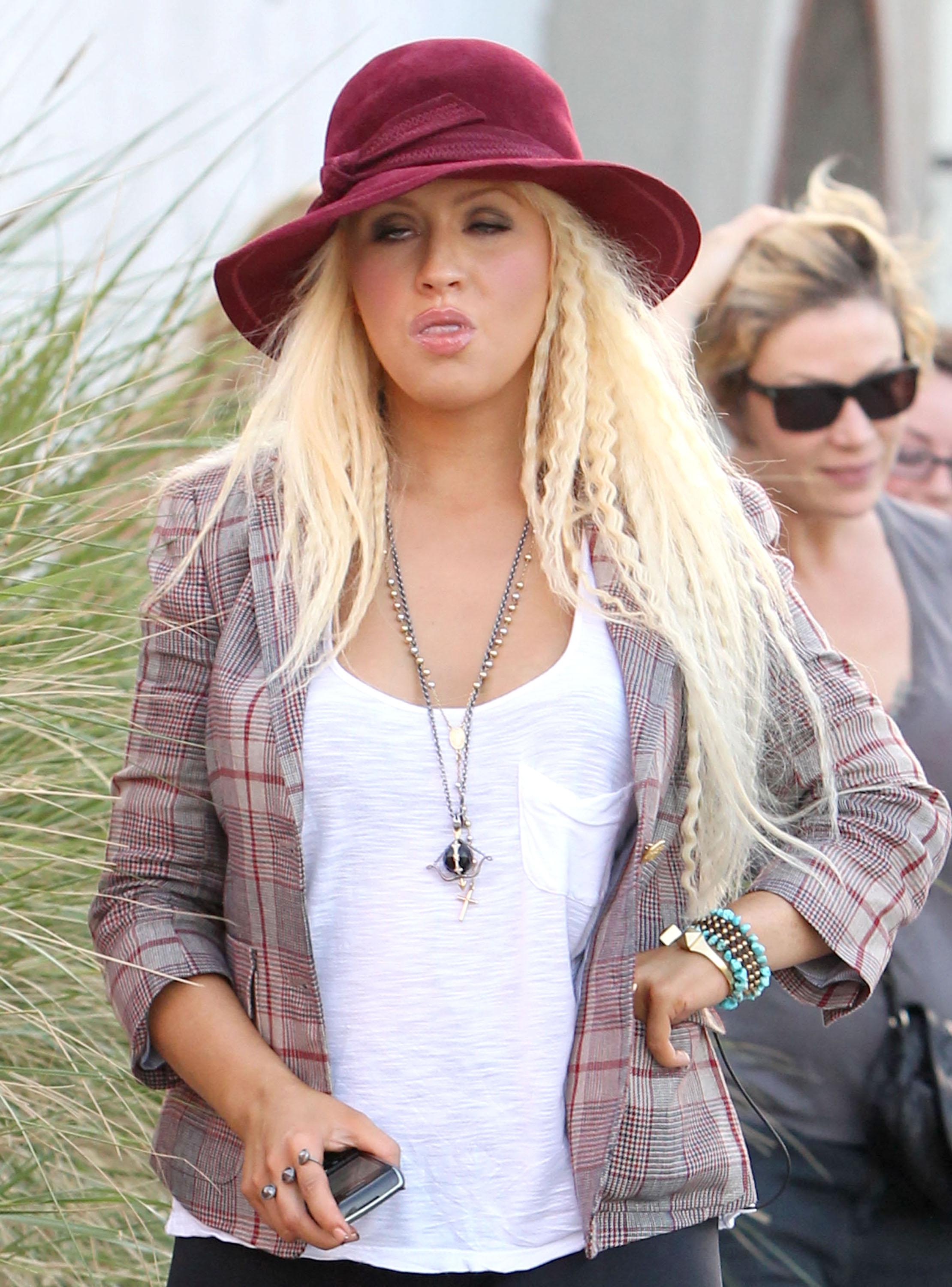 45698024.jpg 45698024.jpg