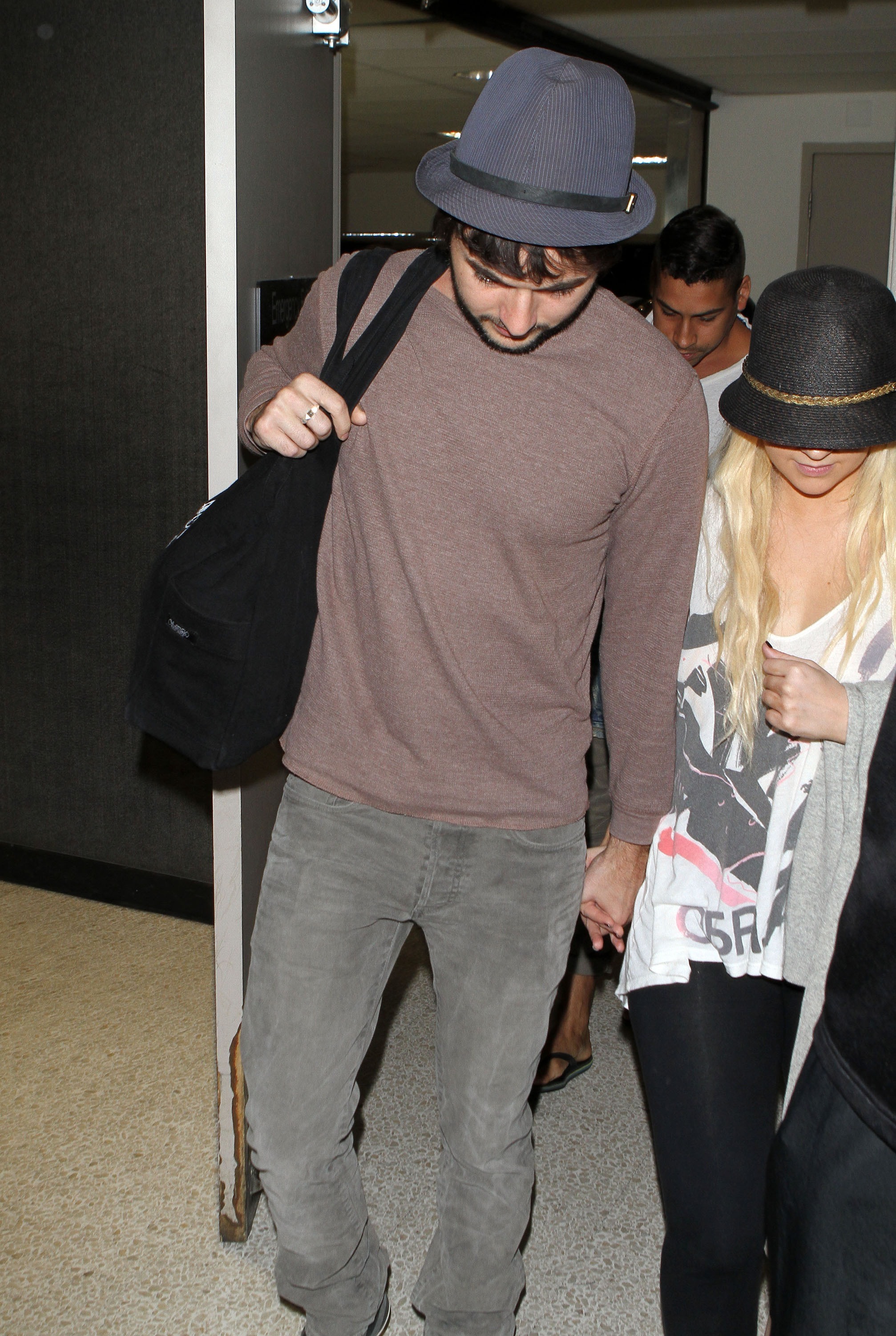 456985017~0.jpg 456985017~0.jpg